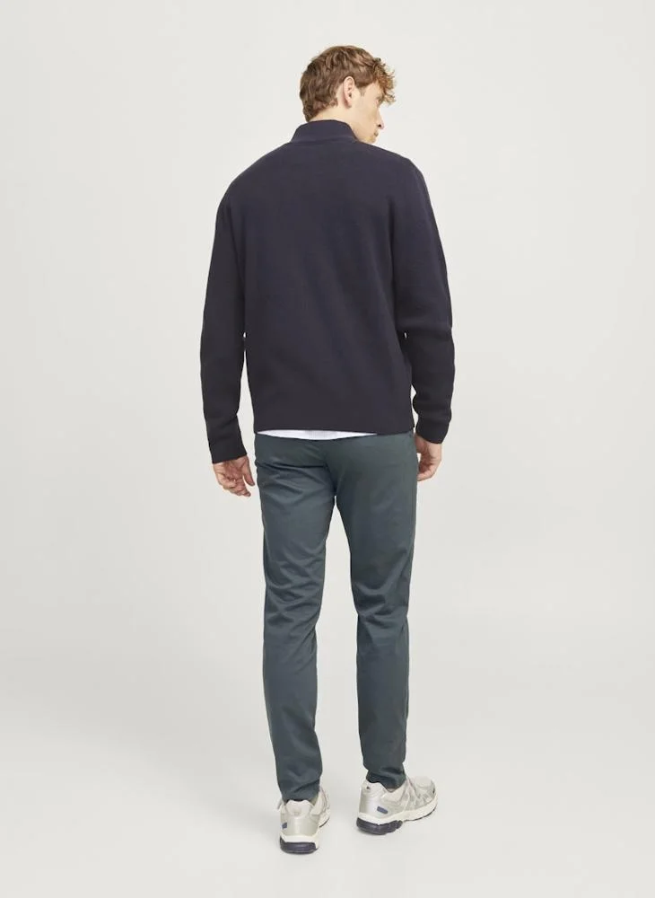 JACK & JONES Solid Slim Fit Chinos